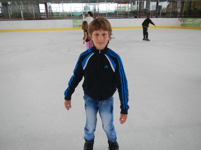 Village Camps International Summer Camp Leysin, Switzerland 2025-08-09 https://www.villagecamps.com/journals_admin/images/683-12-iceskating (13).jpg